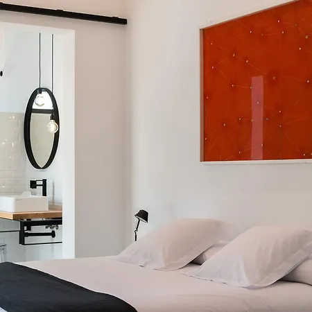 Sodium Boutique Hotell